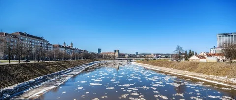 Hyperlapse Vilnius Neris Video stock 99696841