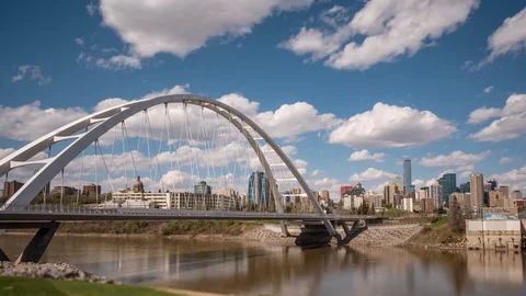 Hyperlapse of Walterdale Bridge and Edmonton skyline on a sunny day Stock Footage 108505673