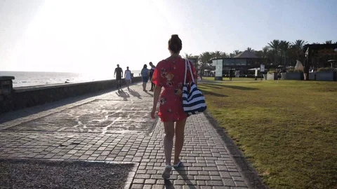 Hyperlapse of woman Vídeo Stock 123585855