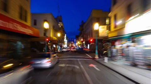 Hyperlapsed view from a car. POV. Financial district and Chinatown. SF. Vídeos de archivo 83176051