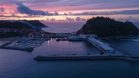 HYPERLAPSEpro3 Stock Footage 195432458