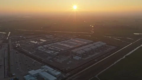 Hyperscale data center aerial view at sunset, Groningen 스톡 동영상 332849866