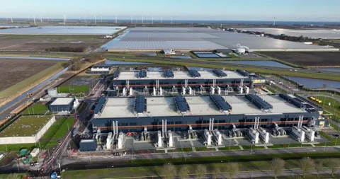 Hyperscaler, data center, global computing, massive workloads, infrastructure Vídeo Stock 302196324