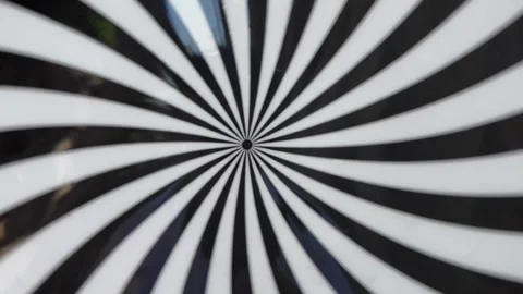 Hypnotic Spiral, 4K illusion background, Abstract colorful Vidéo 322669970