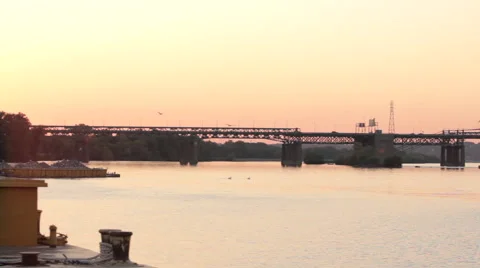 I-74 Interstate bridge over the Mississippi at dusk Stock Footage 41852342