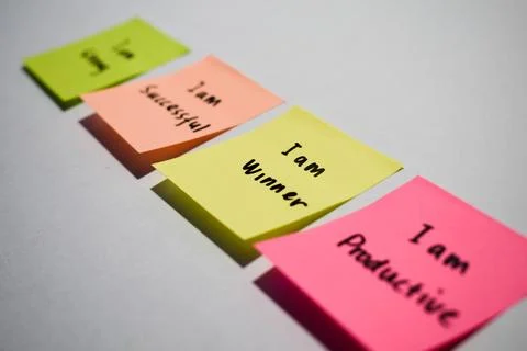 I am winner on sticky notes. Motivational words for personal development, Foto stock