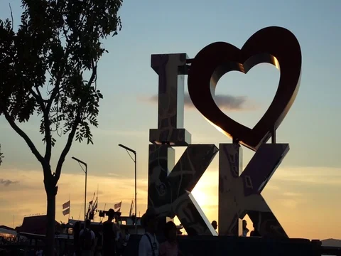 I love kk. Video stock 124106689