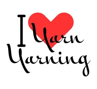 I love Yarn Yarning creative slogan. Hand drawn letters with red heart. Vec.. イラスト素材
