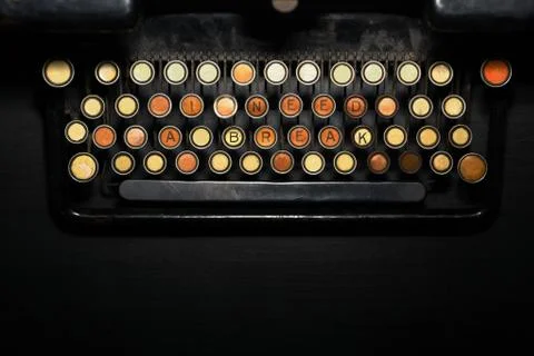 I NEED A BREAK typewriter metaphor Stock Photos