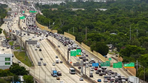 I95 bumper to bumper traffic north HOV lanes Golden Glades Interchange 動画素材 344052357