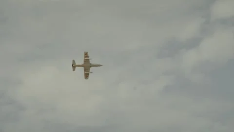 IAR 99 SOIM (Hawk) light attack aircrafts aviation demonstration. Video stock 302454967