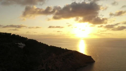 Ibiza beach. Cala Llonga beach, located in southern Ibiza, Spain. Vídeo Stock 144802892