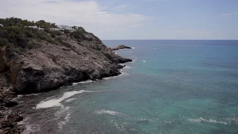 Ibiza cliffs, Image made from the top of an ibiza cliff 動画素材 106310642