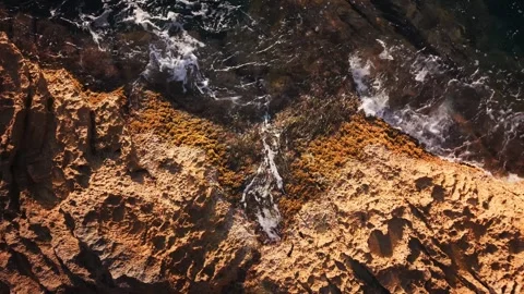 Ibiza Top Down Drone Waves on Rocks Vídeo Stock 331226496