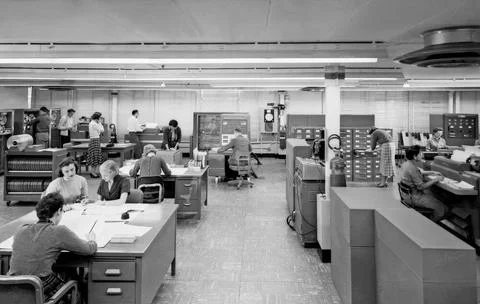 IBM 704 Computer Operations People on the photo are: Woman in the front wi... Stock Photos
