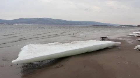 Ice on the Beatch River Vidéo 52668419