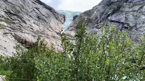 Ice Briksdalsbreen 4k Video stock 308088032