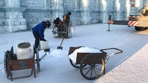 Ice building construction site Vídeo Stock 104328970