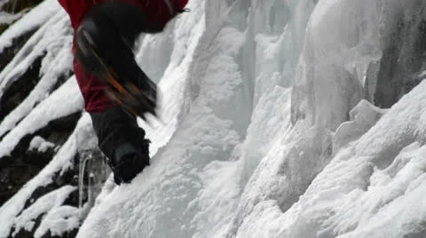Ice climbing crampons Vídeos de archivo 24821537