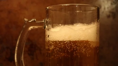Ice Cold Draft Beer in Large Beer Mug 動画素材 125194762
