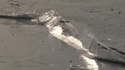 Ice cracks Stock Footage 32755573