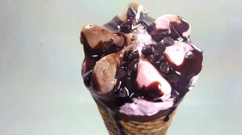 Ice cream melting Stock Footage 60677110