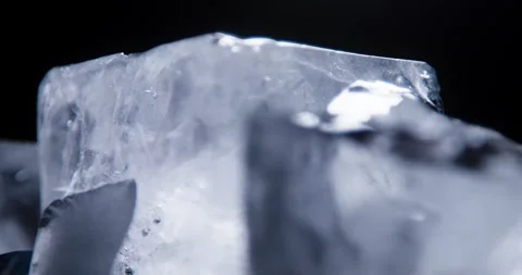 Ice cube closeup over black background. Stock-Footage 333018718