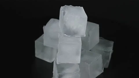 Ice cubes on a black background. Stock-Footage 155761126