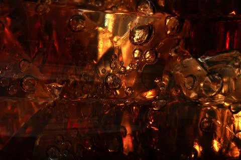 Ice cubes in sparkling liquid Foto stock