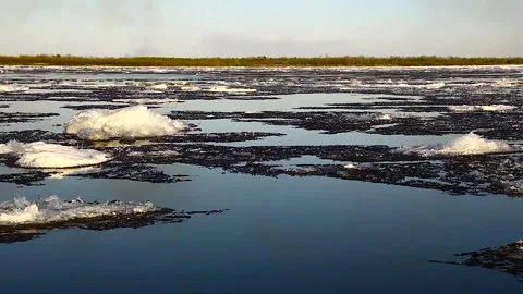 Ice drift on the big river Stock Footage 100452747