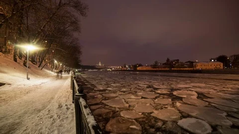 Ice drift on the Moscow river Stock Footage 71455451