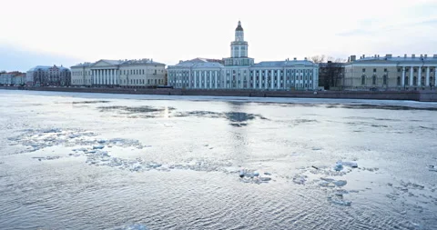 Ice drift on Neva river in Saint Petersburg, Russia Video stock 88236518