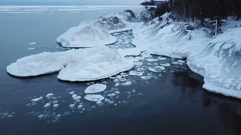 Ice filled cove Video stock 86661998