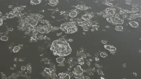 Ice floe on Vistula river Stock Footage 148115056