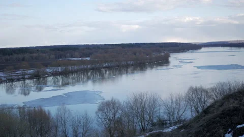 Ice floes float on the river Video stock 153496849