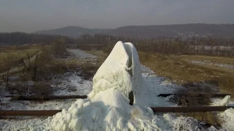 Ice geyser_3 스톡 동영상 320601241