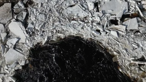 Ice jam in the Koitelinkoski rapids in early spring, Oulu Finland Vidéo 331501092
