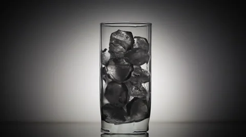 Ice melting. Time lapse Stock-Footage 62850988