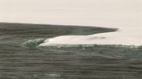 Ice &amp; river 5 動画素材 788572