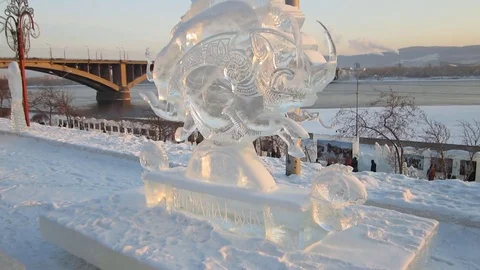 Ice sculpture Stock Footage 81868660