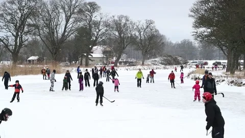 Ice skating Stock Footage 147665608