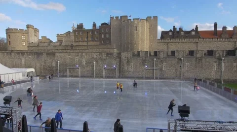 Ice skating in front of the Tower of London Stock Footage 58714133