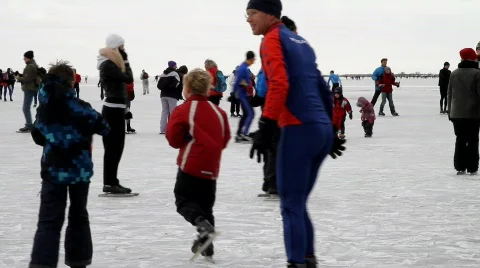 Ice skating, ice sailing Stock Footage 628432