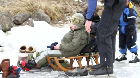 Ice skating, ice sailing Stock Footage 628433
