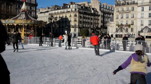 Ice skating in Paris. Stock Footage 995683