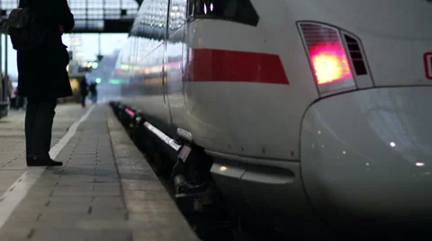 ICE train Видео 32714109