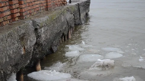 Ice under pier Stock Footage 102241589