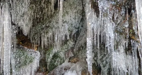 Ice Waterfall Video stock 201675220