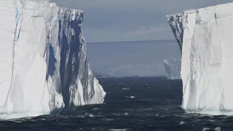 Iceberg Video stock 199000822