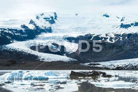 Iceberg in the glacial lagoon Jokulsarlon, Iceland Stock Photos